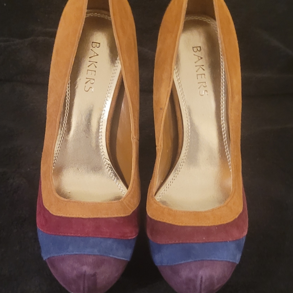 Heels - Picture 4 of 5